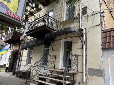 Сдам долгосрочно торговая площадь Одесса, Приморский, Большая арнаутская, 50