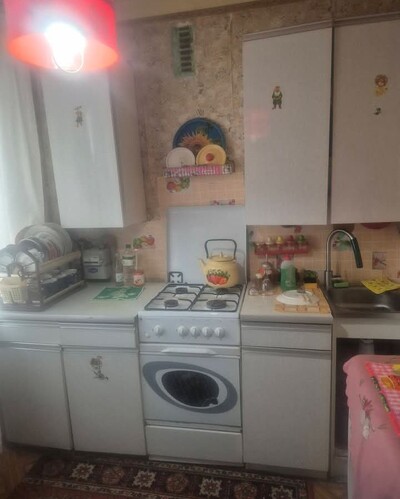 Сдам 2хкомн квартиру на Добровольского