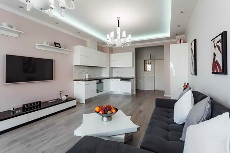 Код: 2491. Стильная квартира с тремя спальнями на Французском бульваре.