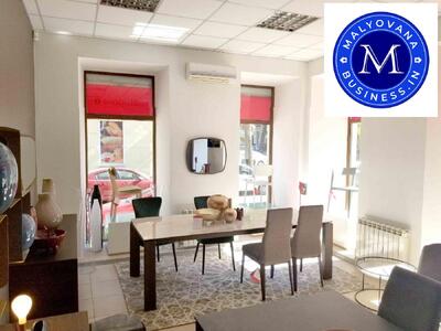 Фасадне приміщення в центрі | Нечипуренка / Єврейська