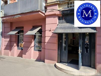 Фасадне приміщення | вул. Садова, 7 | Активний трафік