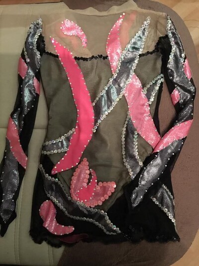 Продам купальники гимнастические в Одессе