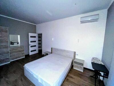 Сдам долгосрочно 3-к квартиру Одесса, Приморский, Неделина, 82