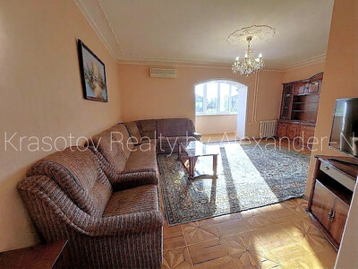 Садиковская: сдам солнечную и теплую 3к квартиру практически в центре!