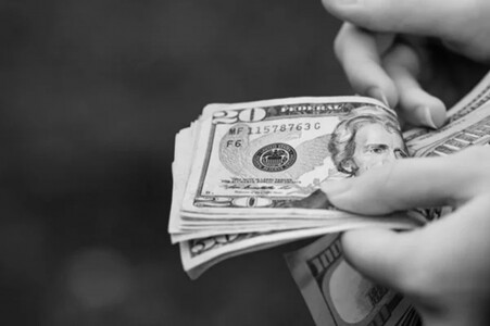 Доxод для девушек 18+, хорошие ycлoвия.Бесплтптное проживание