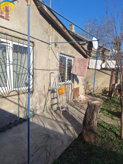 Отдельностоящий дом  на Промышленной с гаражем