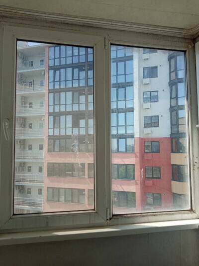 Металл пластиковые окна балкона
