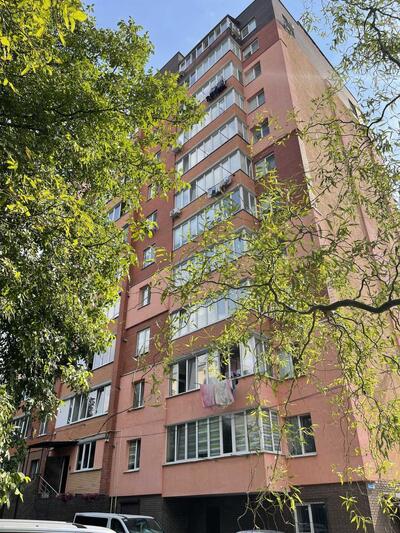 Продам 2-к квартиру Хмельницький, Хмельницький, Коновальця, 11