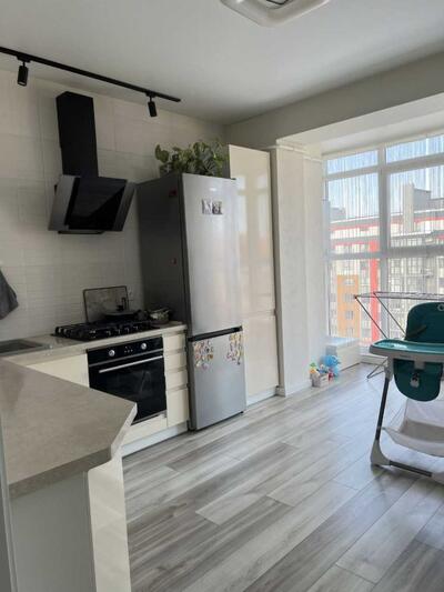 Продам 2-к квартиру Хмельницький, Хмельницький, Вінницька