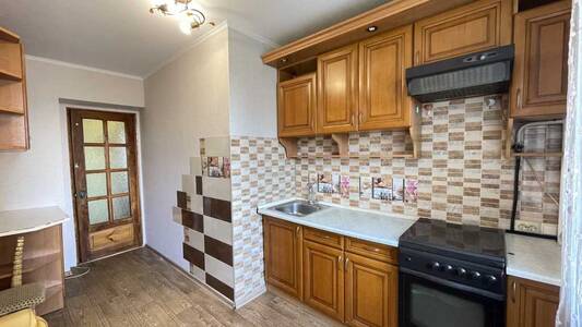 Продам 3-к квартиру Хмельницький, Хмельницький, Георгія Гонгадзе