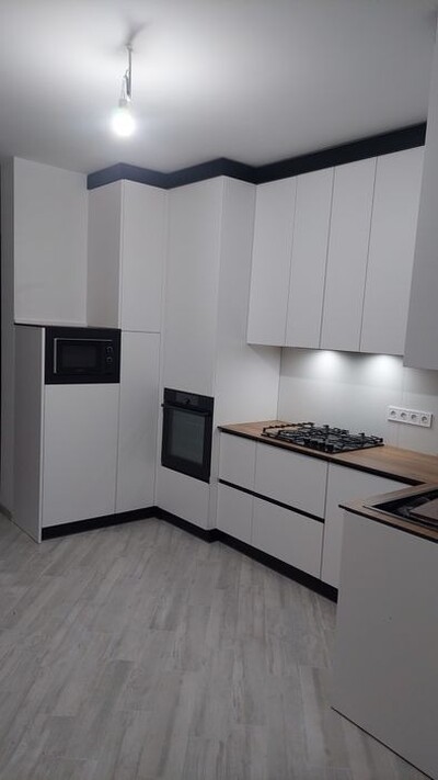 Виготовлення меблів на замовлення, кухні, шафи, комоди, та інше.