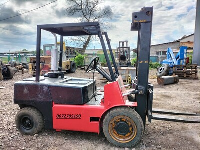 Продам погрузчик балканкар, вантажопідйомність3, 5т після повного капітального ремонту, двигун, ходо