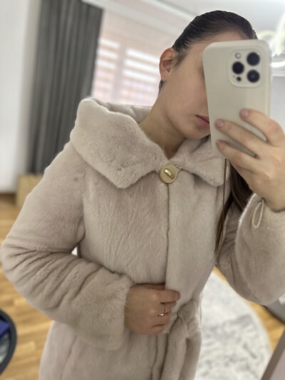 Шуба з хутра норки