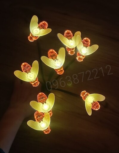 Сонячні світильники бджоли. Садовий ліхтар. Садовый светильник