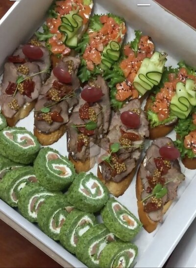 Смачні страви до Вашого столу на будь-яку подію. Ви відпочмваєте