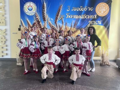 Дитяча студія Народного ансамблю танцю "Ровесник"