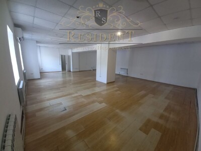 Здам офіс, Грушевського. 34 101 м2, ремонт після салону краси