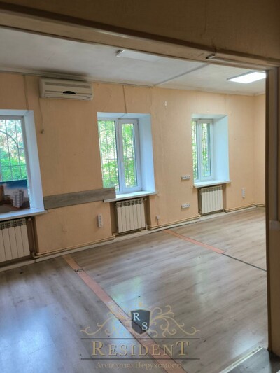 Квартира 100 м2 в центрі міста. Святослава Хороброго 28.