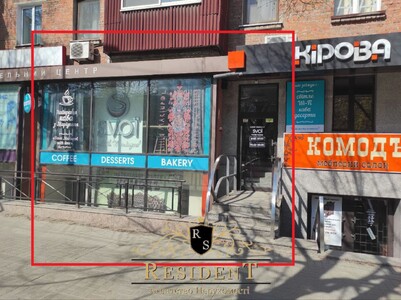 Здам магазин на пр Поля буд 106, червона лінія, Окремий вхід