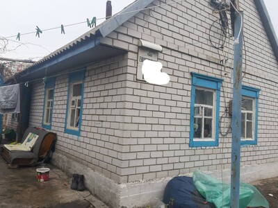 Продам ділянку 10 соток. Перемога 6. Є будинок та гараж під зніс