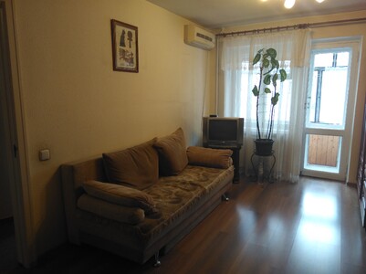 Сдам 1-комнатную квартиру на пр.Гагарина (пр.Науки)