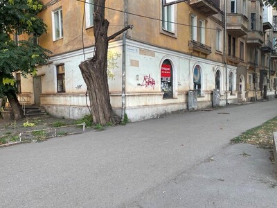 Продаж магазину вул.П.Калнишевського,5