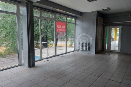 Оренда магазину вул.Космонавтів, р-н "Вечірній"