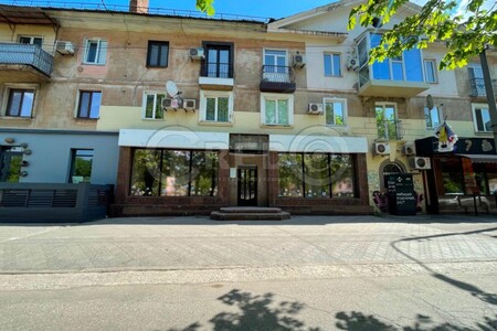 Продаж магазину на "96 кварталі" вул.Д.Дудаева.