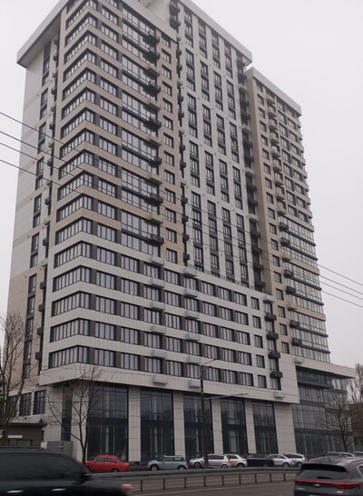 Продам комерческое помещение в ЖК Favorit