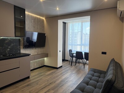 Продам 3кім квартиру ЖК Дніпровська Брама 2 Слобожанська