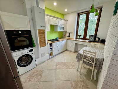 Продам 2 кімнатну квартире евроремонт пр. Науки ( Гагаріна).