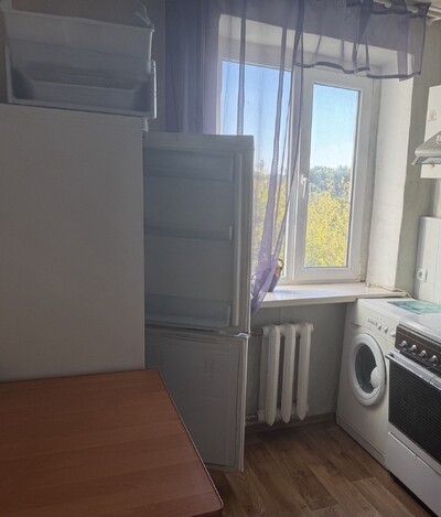 Продам 1 кімнатну квартиру на  пр. Олександра Поля 91. Цегляний будинок.