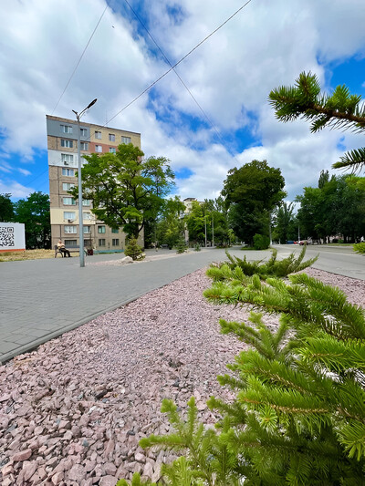 Продається 1 кімнатна район Україна. Ідеально під оренду.