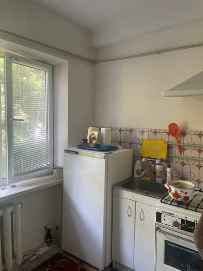 Продам 2-кімнатну квартиру на Черемушках (р-н Космос)