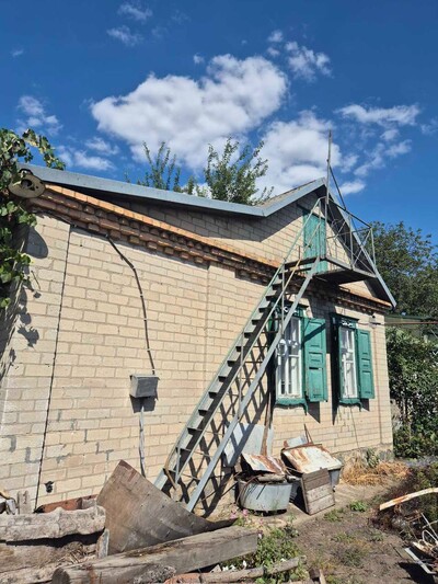 Продам будинок у місті Верховцево