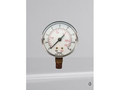 Манометр CEWAL М 63 1/4\