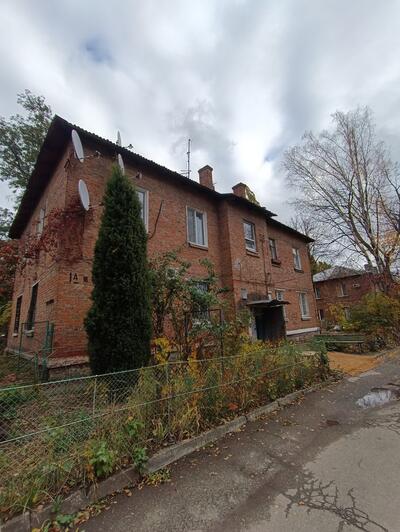 Продам квартиру під ваш ремонт на 12 кварталі/ Краснопільська