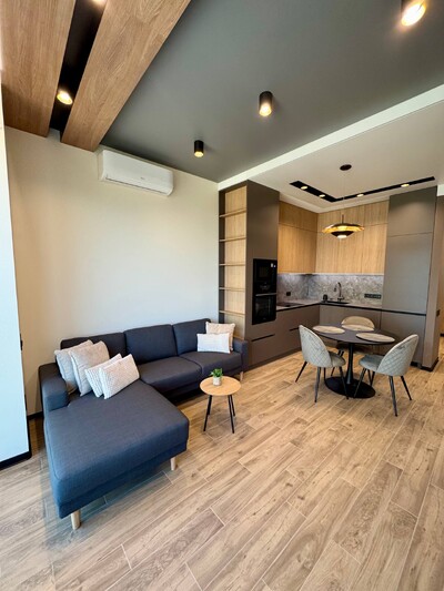 «Продається 2-к квартира в Бартоломео є паркінг»