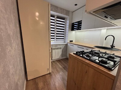 Продам 3комнатную квартиру на Слобожанском пр-те.