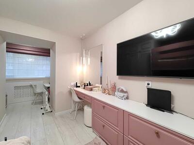 Продам 3-к квартиру Днепр, Индустриальный, калнишевського, 47а