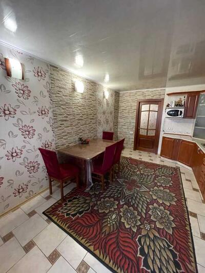 Продам 3-к квартиру Дніпро, Чечеловський, Робоча, 152