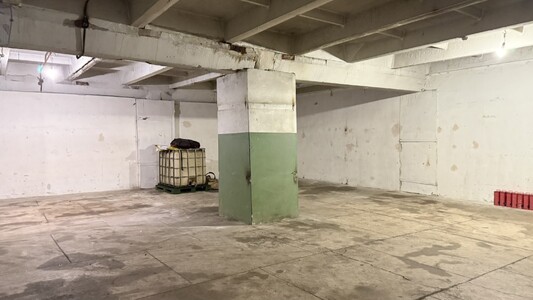 Пропоную зняти приміщення вул.Орловська.