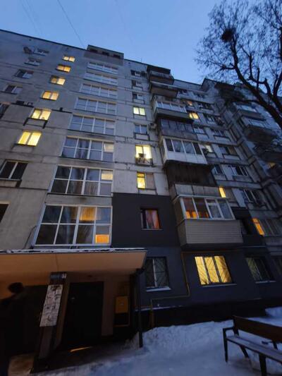 Продам 3-к квартиру Днепр, Шевченковский, Тополя 1, 7