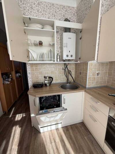 Продам 3-к квартиру Днепр, Центральный, Боброва, 21А