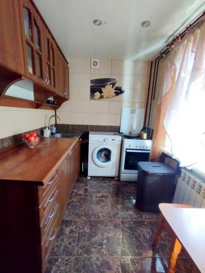 Продам 2-к квартиру Каменское, Южный, Евгения Мельникова (Алтайская), 31