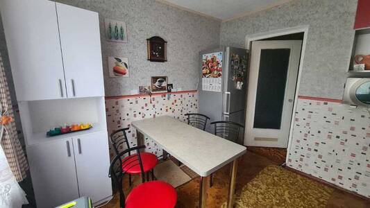 Продам 3-к квартиру Днепр, Самарский, Бехтерева, 2