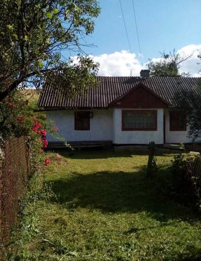 Продам будинок у с.Поляна Миколаївського району Львівської області