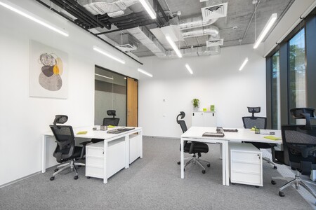 Гнучкий професійний офісний простір у Spaces Lviv Tech City