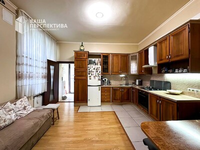 Продаж 2х км.кв, Городоцька,72 (ближній центр), 61 кв.м, 100000$