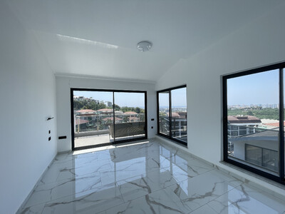 Продаж 4 кімнатного пентхаусу в Аланії біля моря!